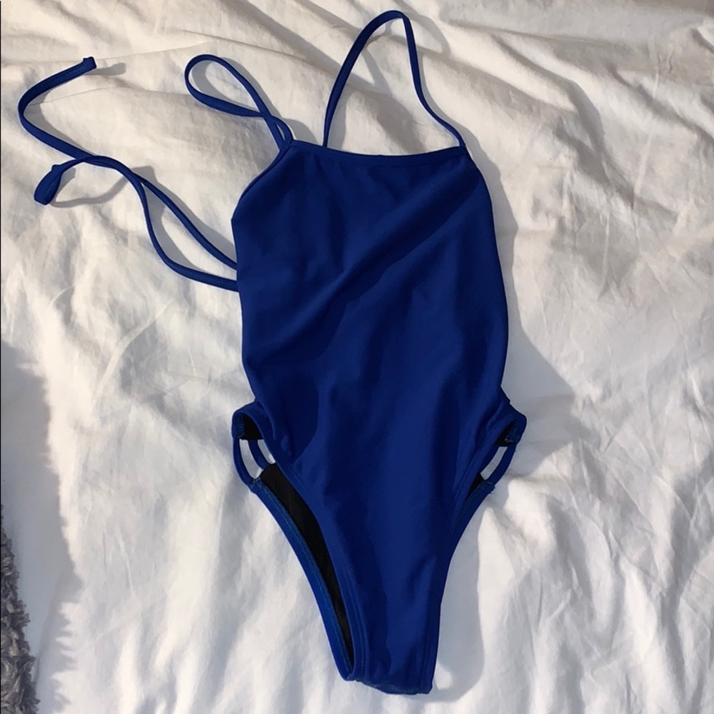 Jolyn “Mateo” Onesie